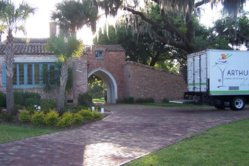 4-26- Casa Feliz 026.jpg