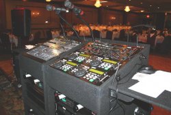 newboothtop3.jpg